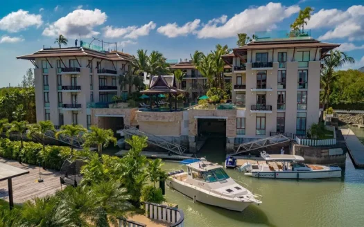 Royal Phuket Marina – Pool View Triplex Penthouse