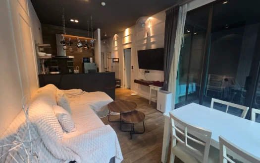 Saturday S – Apartments SATURDAYS 1155